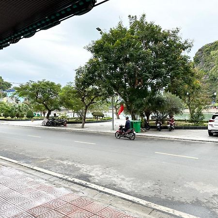 Hotel Khach San Vu Duong Cat Ba Island Exterior foto